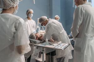 Can I File a Medical Malpractice Lawsuit in California?